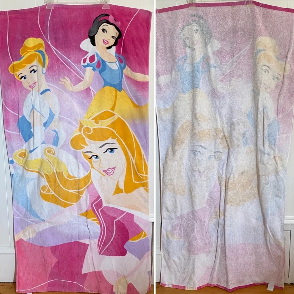 Disney Store Princess Beach Towel Snow White Cinderella Sleeping Beauty Vintage